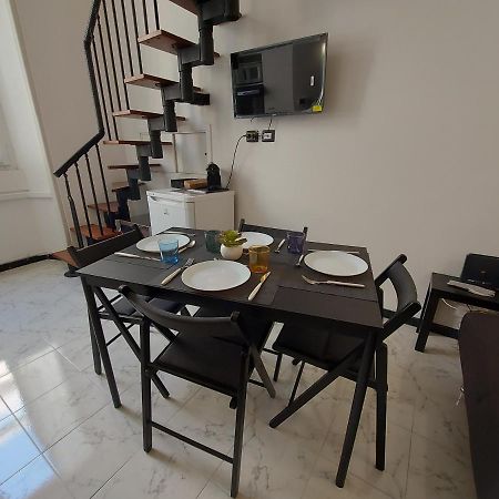 Corso Genova - Milano Navigli Appartement Buitenkant foto
