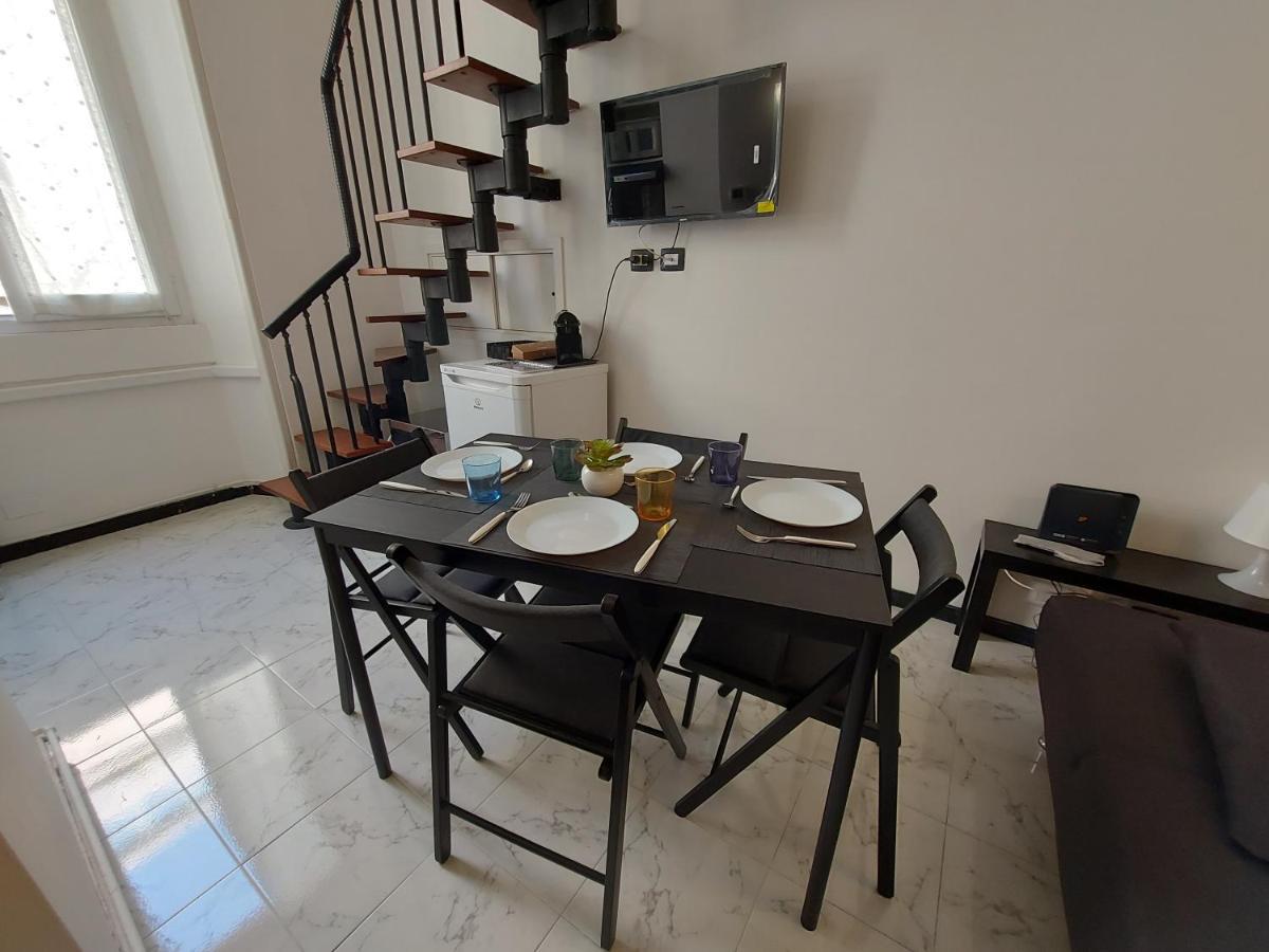 Corso Genova - Milano Navigli Appartement Buitenkant foto