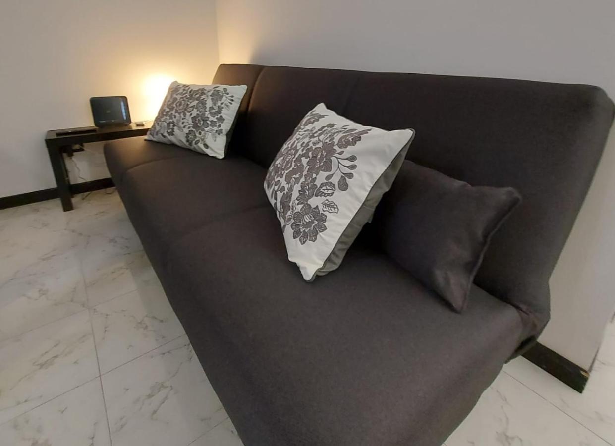 Corso Genova - Milano Navigli Appartement Buitenkant foto