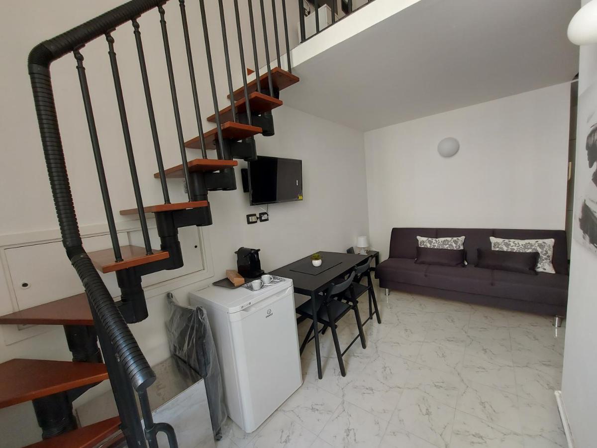 Corso Genova - Milano Navigli Appartement Buitenkant foto