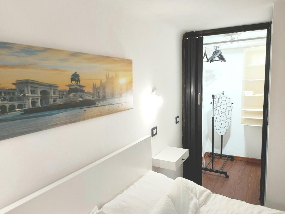 Corso Genova - Milano Navigli Appartement Buitenkant foto